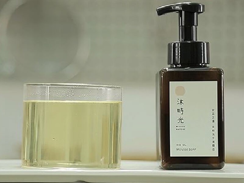 沐時光溫泉鼠尾草慕斯液體皂400ml 沐時光溫泉鼠尾草慕斯液體皂400ml